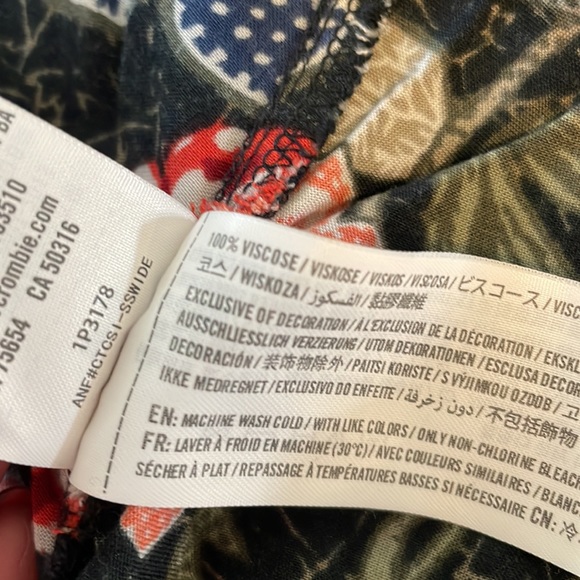 Abercrombie & Fitch floral minidress size S - Picture 8 of 12